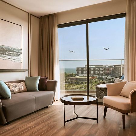 Moevenpick Villas & Residences Duong Dong Exterior foto Living room