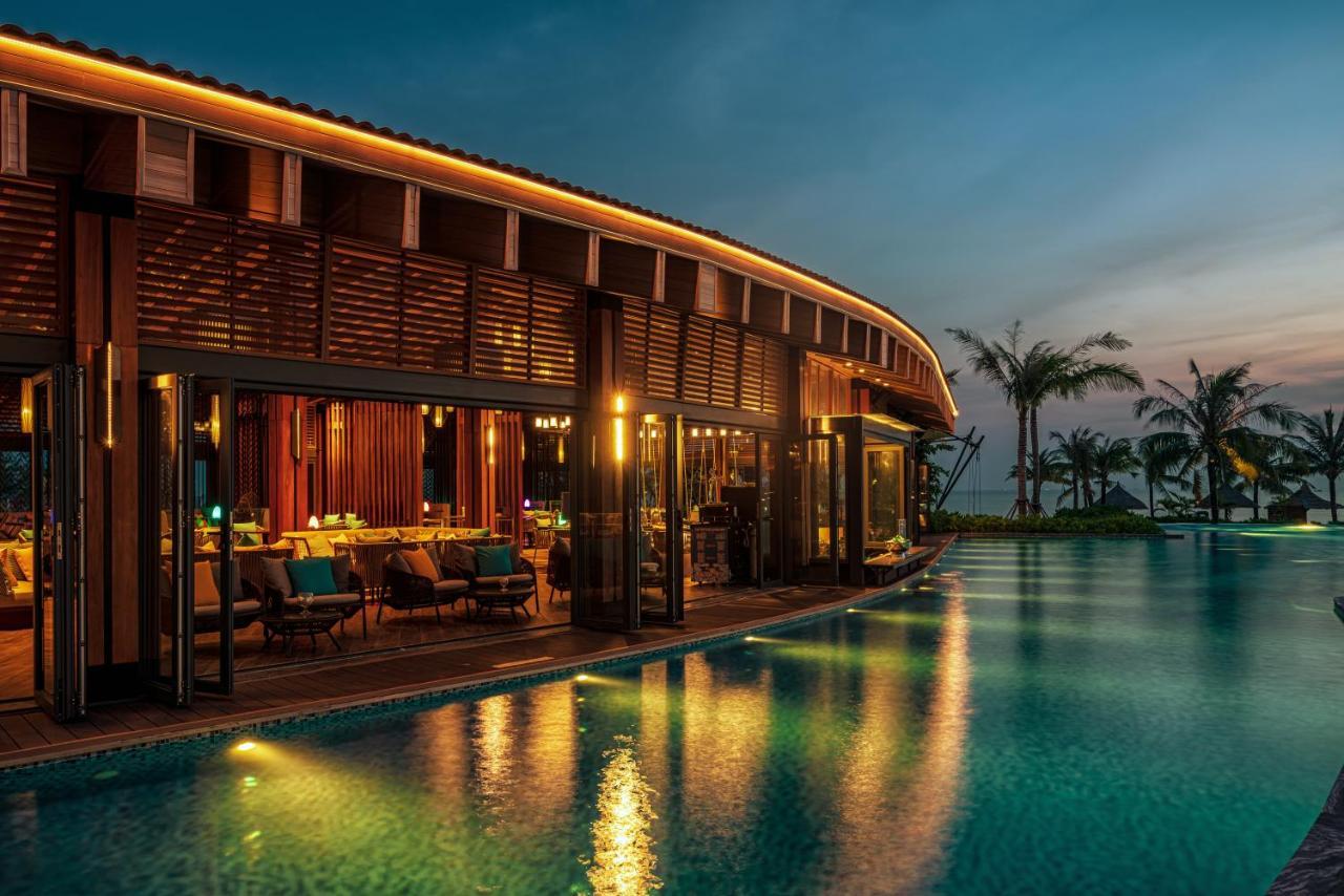 Moevenpick Villas & Residences Duong Dong Exterior foto The Beach Club