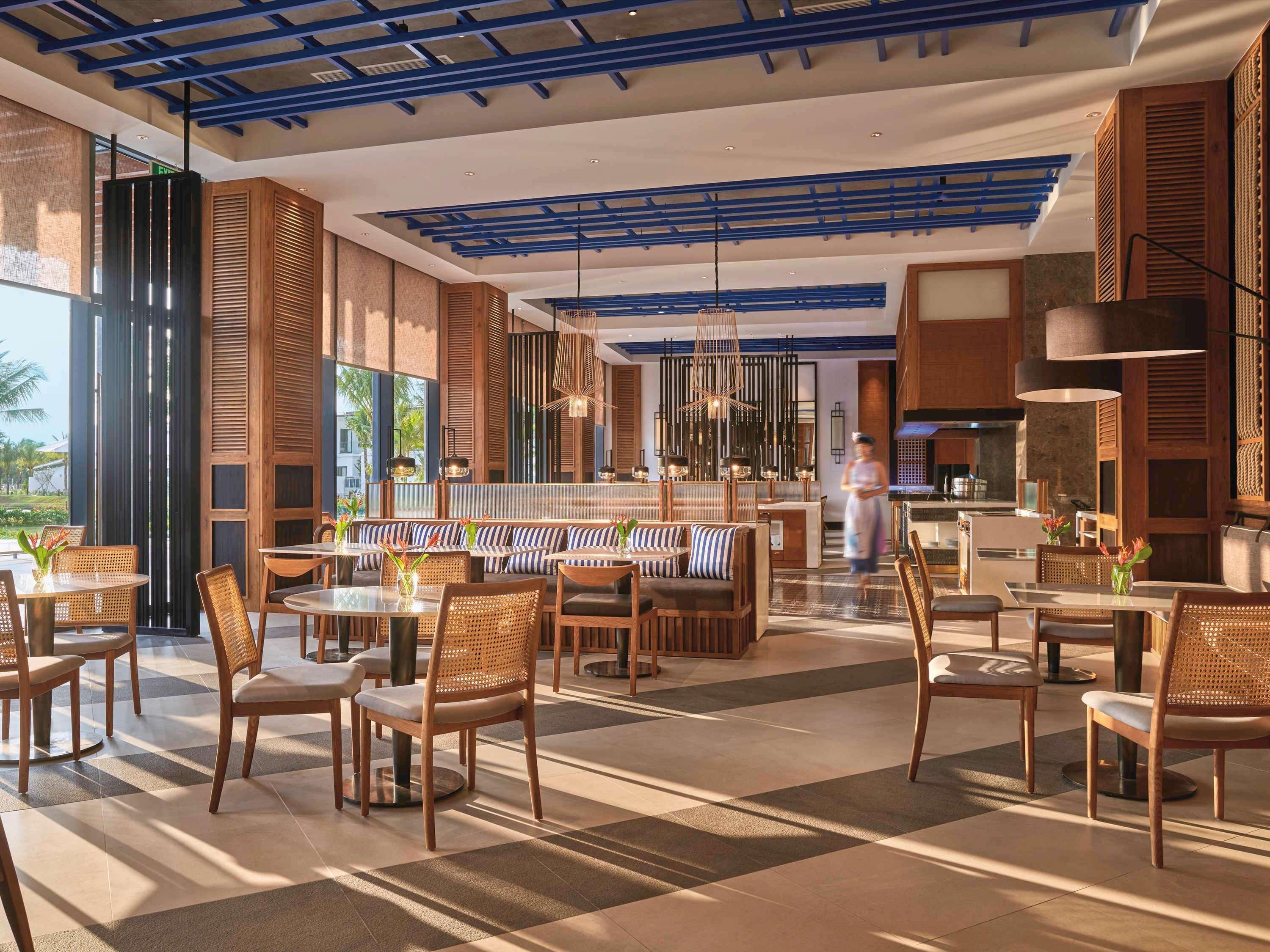 Moevenpick Villas & Residences Duong Dong Exterior foto The Beach Club