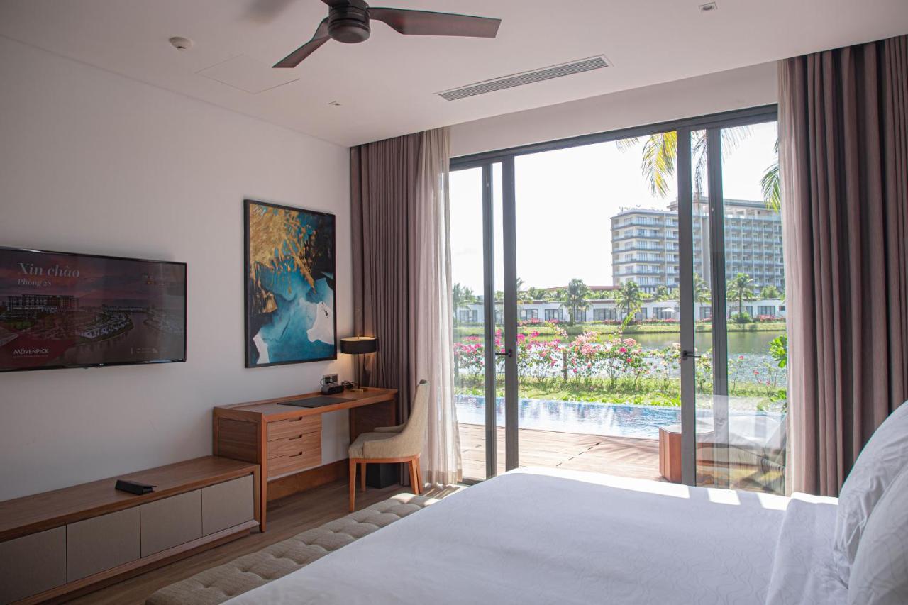 Moevenpick Villas & Residences Duong Dong Exterior foto A bedroom at the hotel