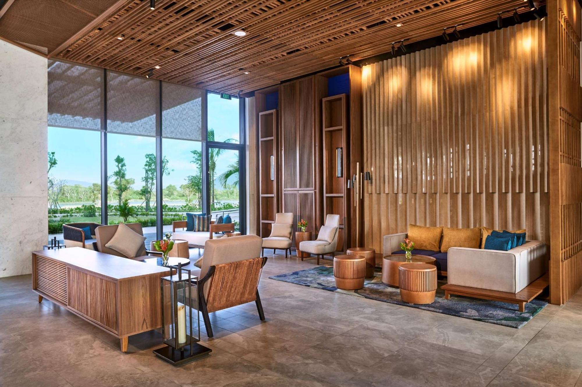 Moevenpick Villas & Residences Duong Dong Exterior foto The lobby of the hotel